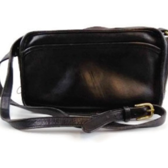 Coach Handbags - Auth. Vtg. 1995 Coach USA Convertible Clutch 9974
